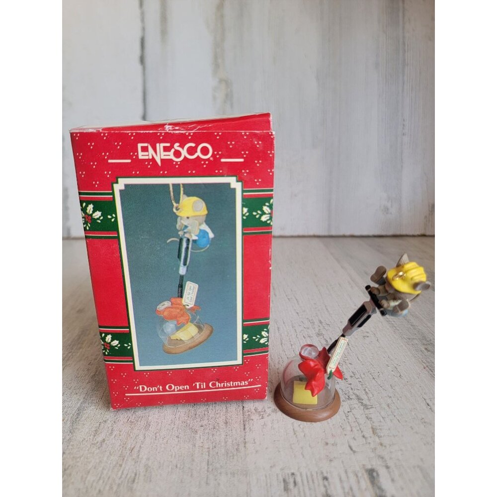 Enesco don't til‎ open Christmas ornament Xmas 1990